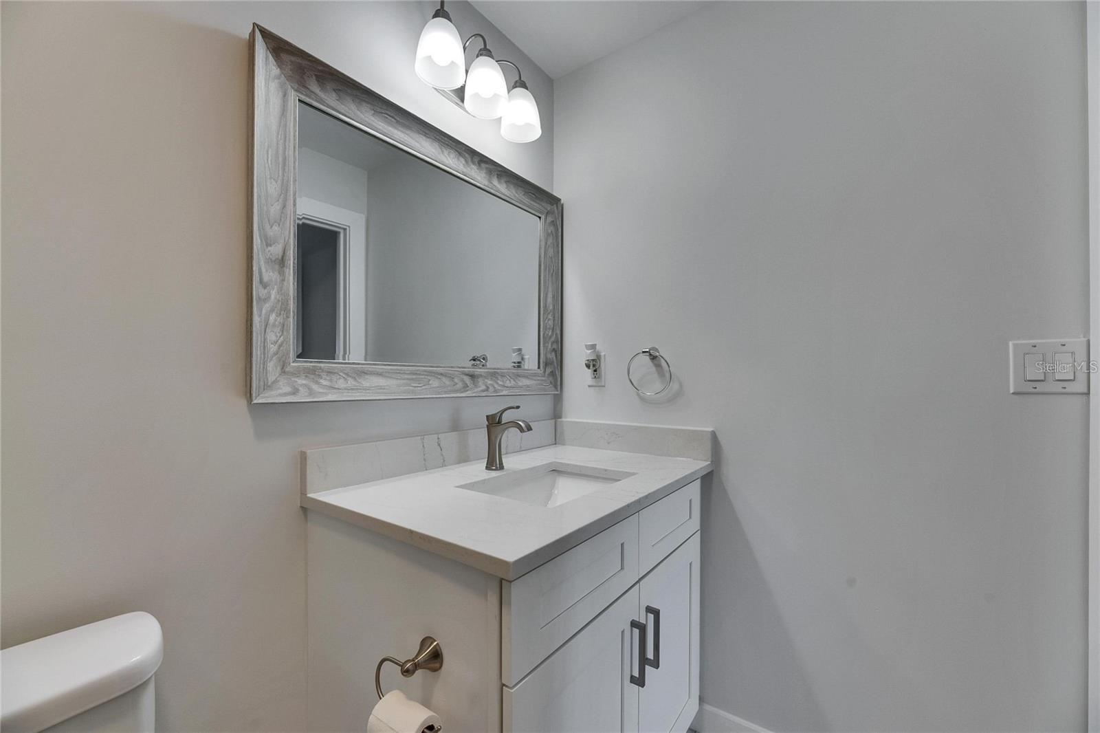 Image 17 of 37 For 1025 Apollo Beach Boulevard 1