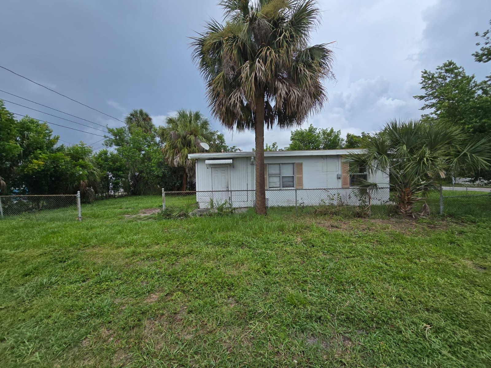 Image 9 of 13 For 3167 6th Avenue S