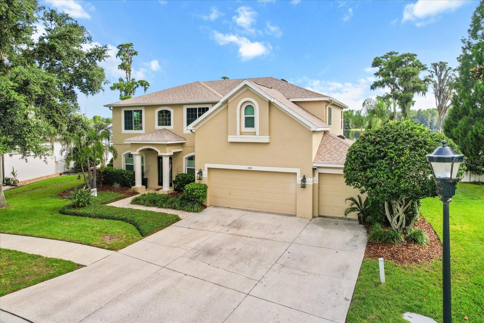 Image 33 of 48 For 1300 Wyndham Lakes Drive