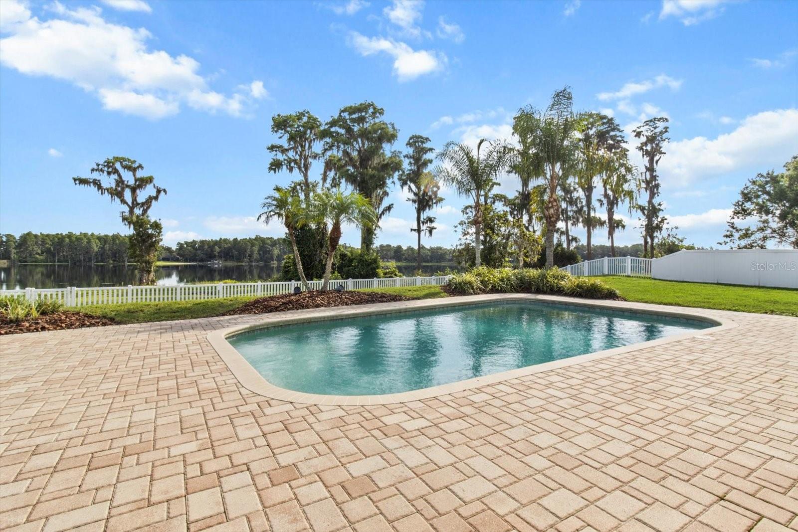 Image 7 of 48 For 1300 Wyndham Lakes Drive