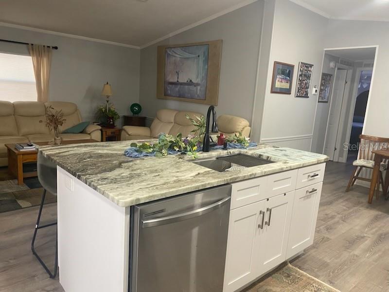 Image 5 of 25 For 417 Dolphin Drive S