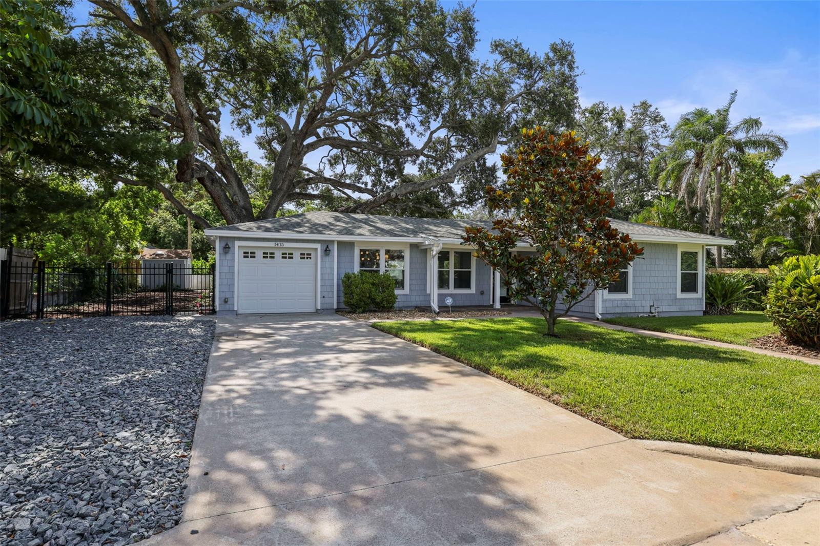 Details for 1415 Sunset Drive, CLEARWATER, FL 33755