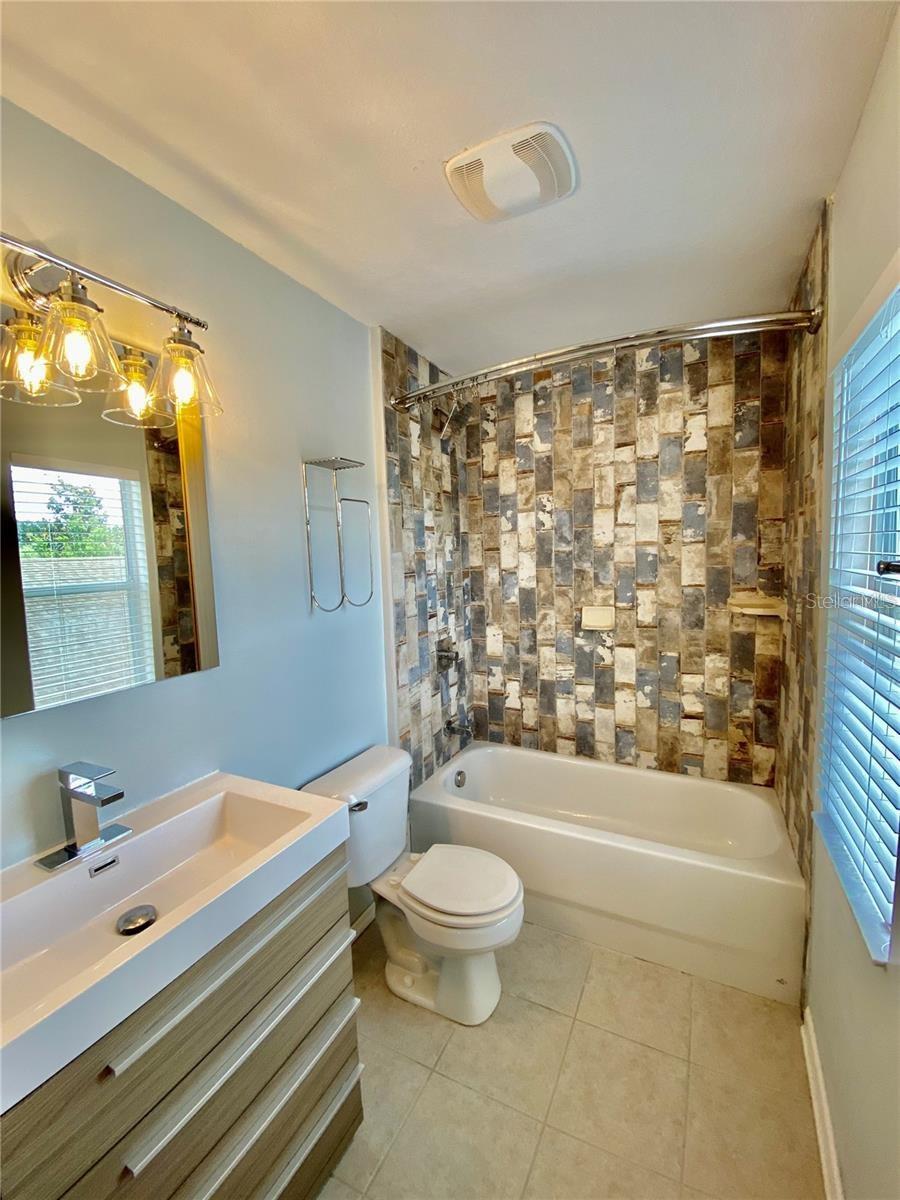 Image 13 of 38 For 30407 Princess Bay Drive
