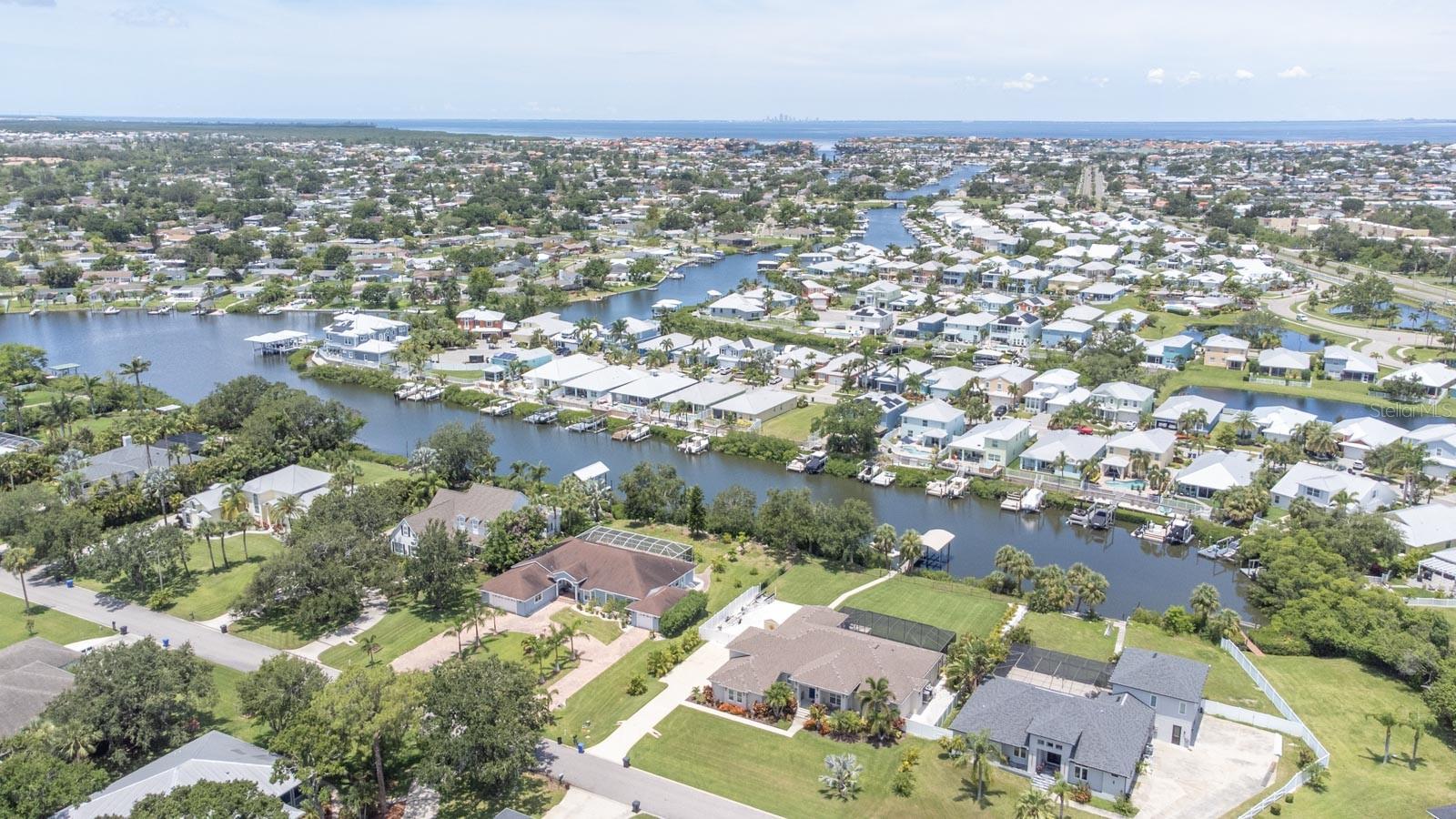 Image 11 of 11 For 102 Lookout Drive