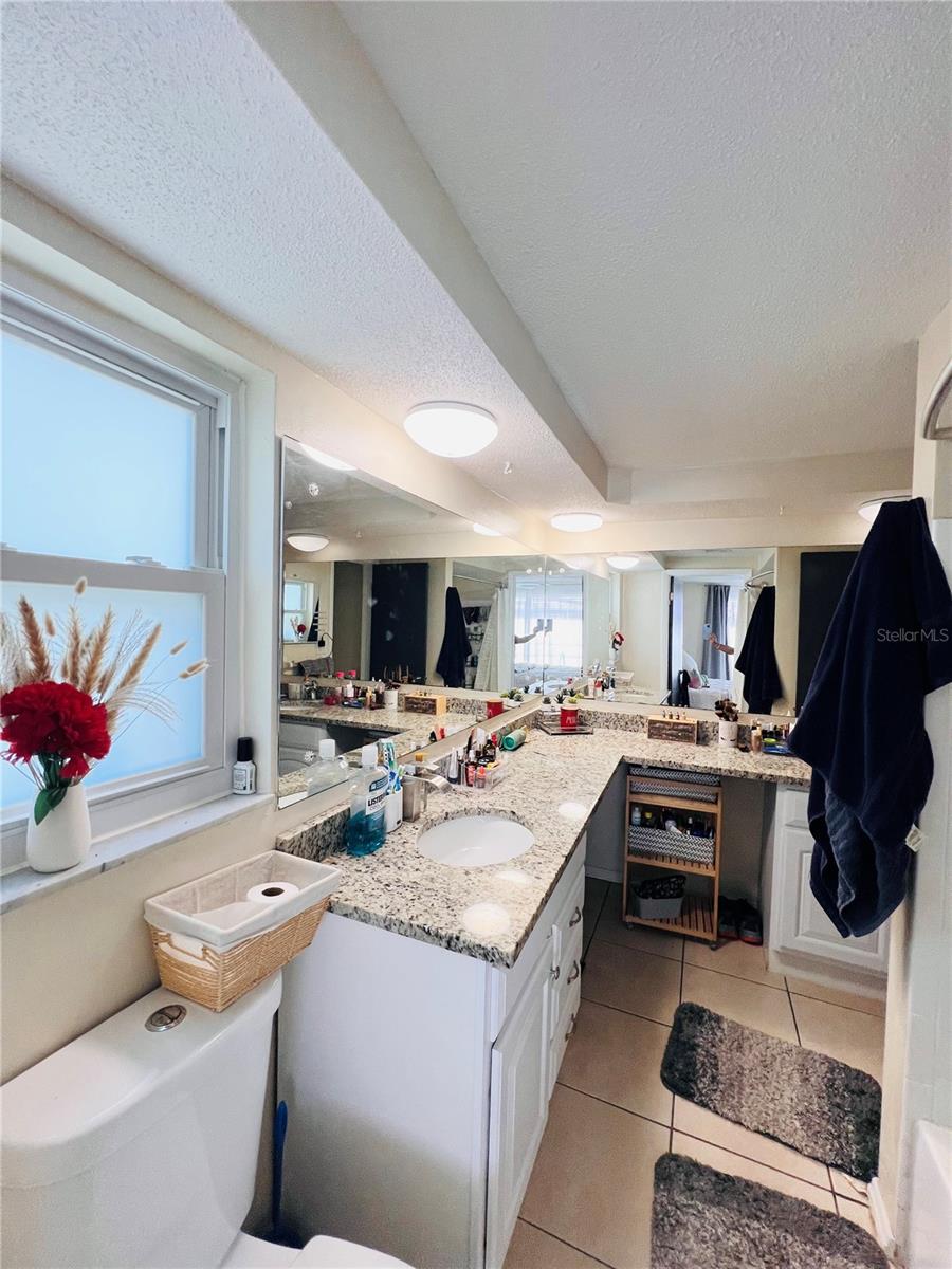 Image 11 of 18 For 10005 Brandywine Lane