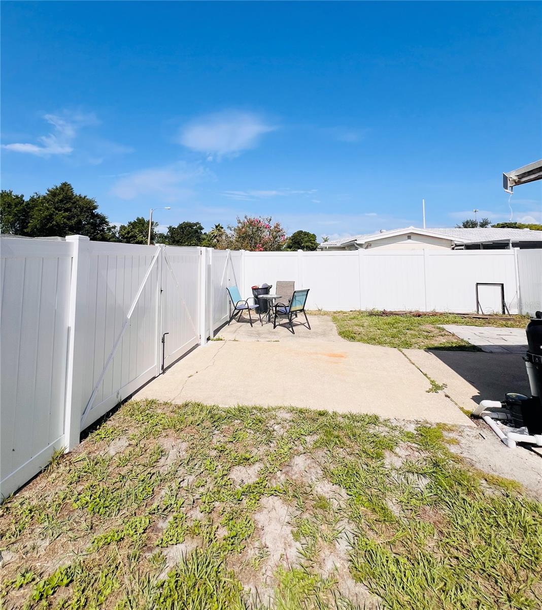 Image 17 of 18 For 10005 Brandywine Lane
