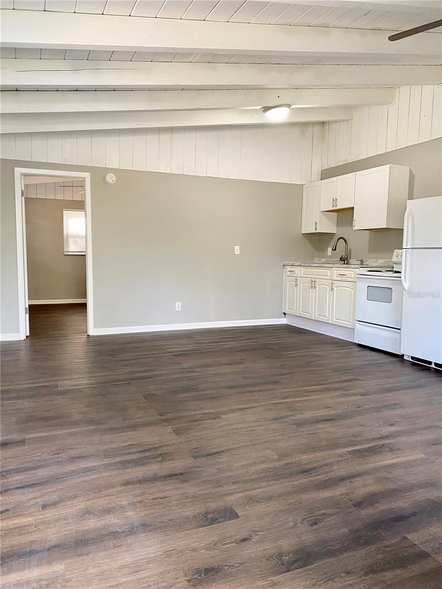 Image 17 of 23 For 913 123rd Avenue