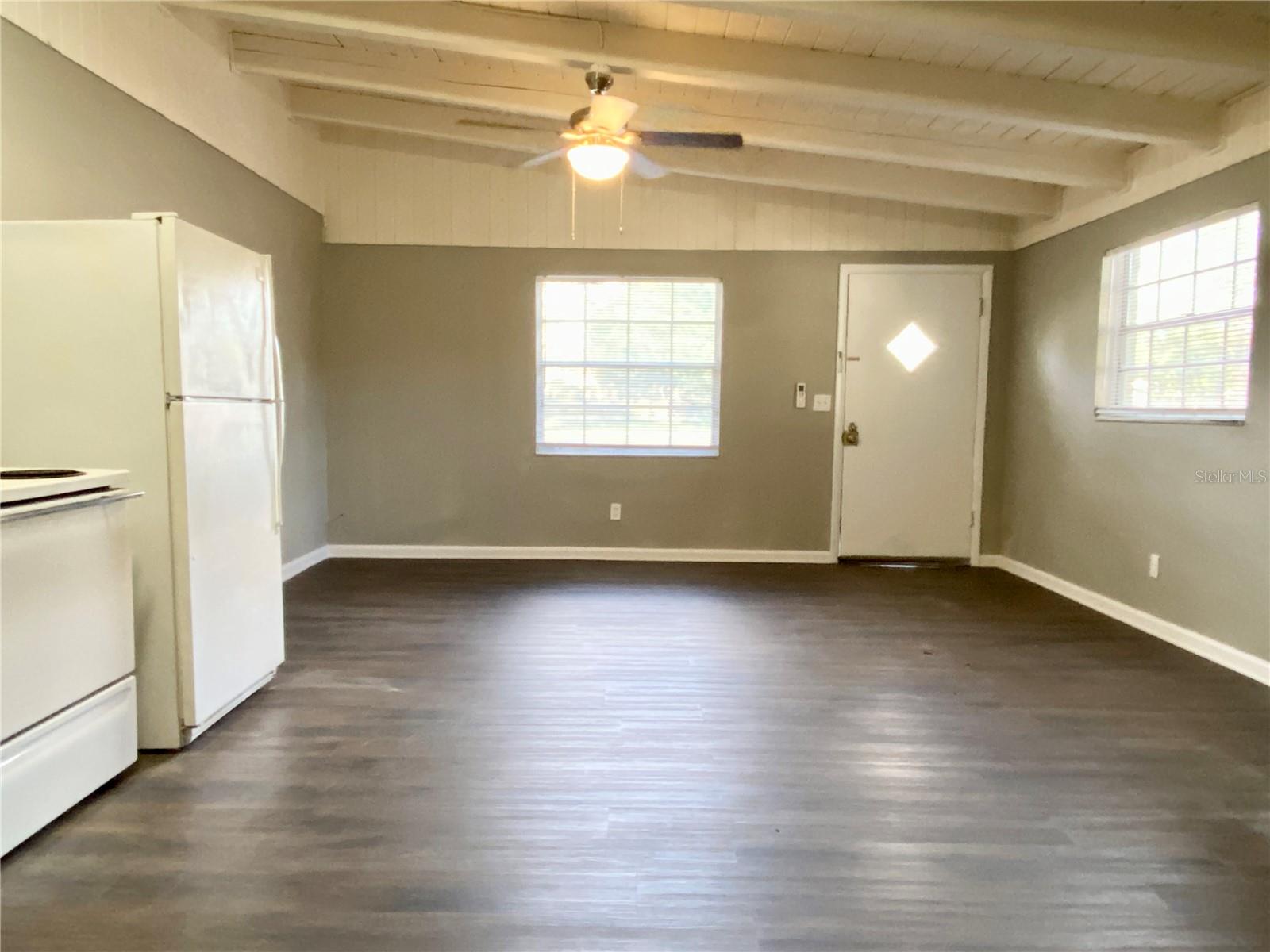 Image 6 of 23 For 913 123rd Avenue