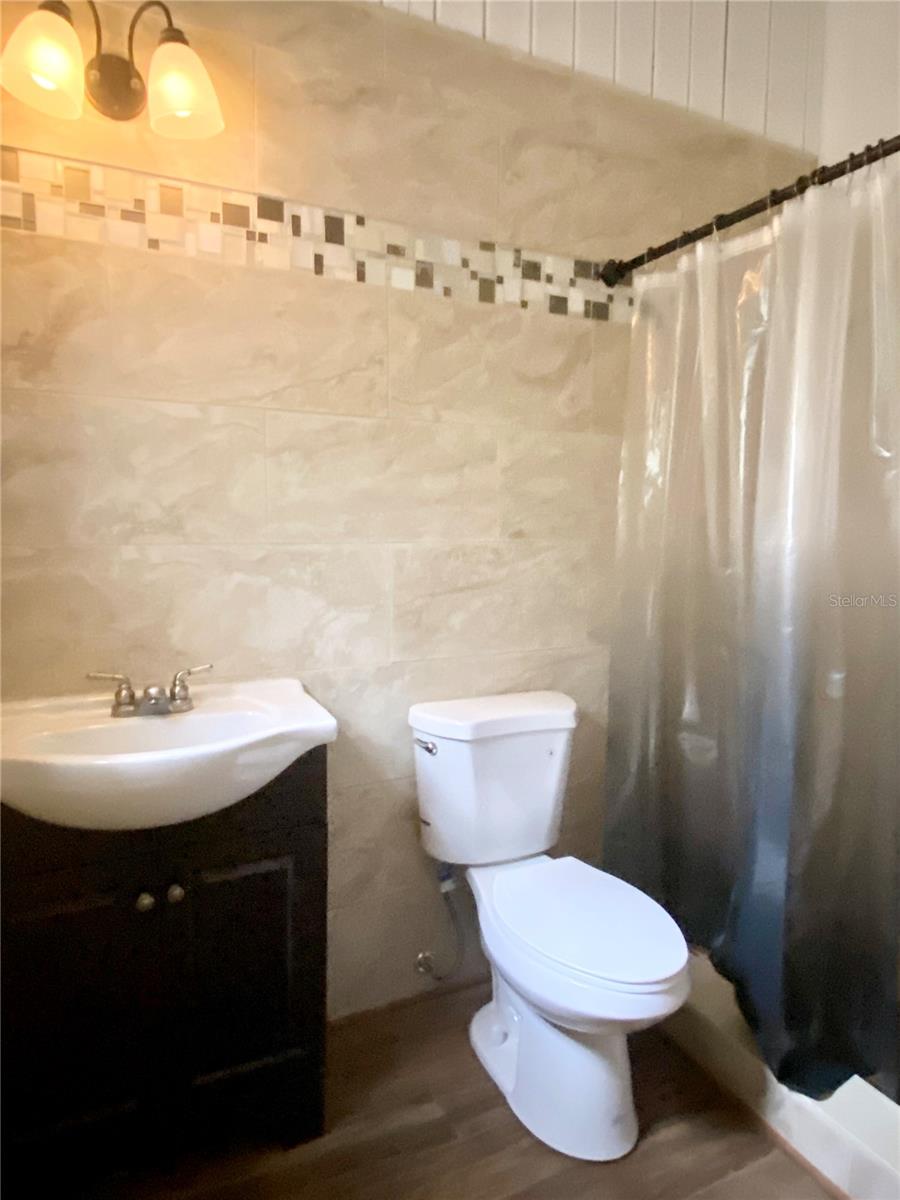 Image 9 of 23 For 913 123rd Avenue