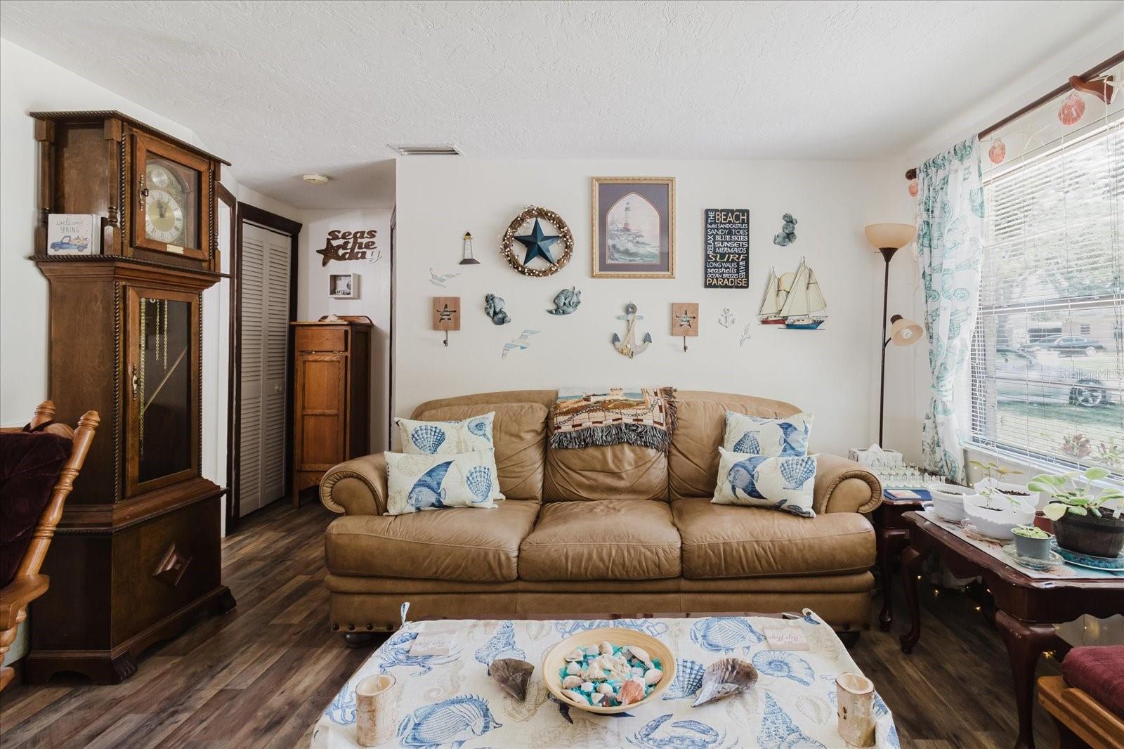Image 14 of 57 For 6145 55th Avenue N