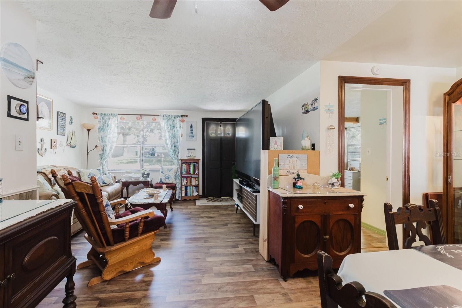 Image 20 of 57 For 6145 55th Avenue N