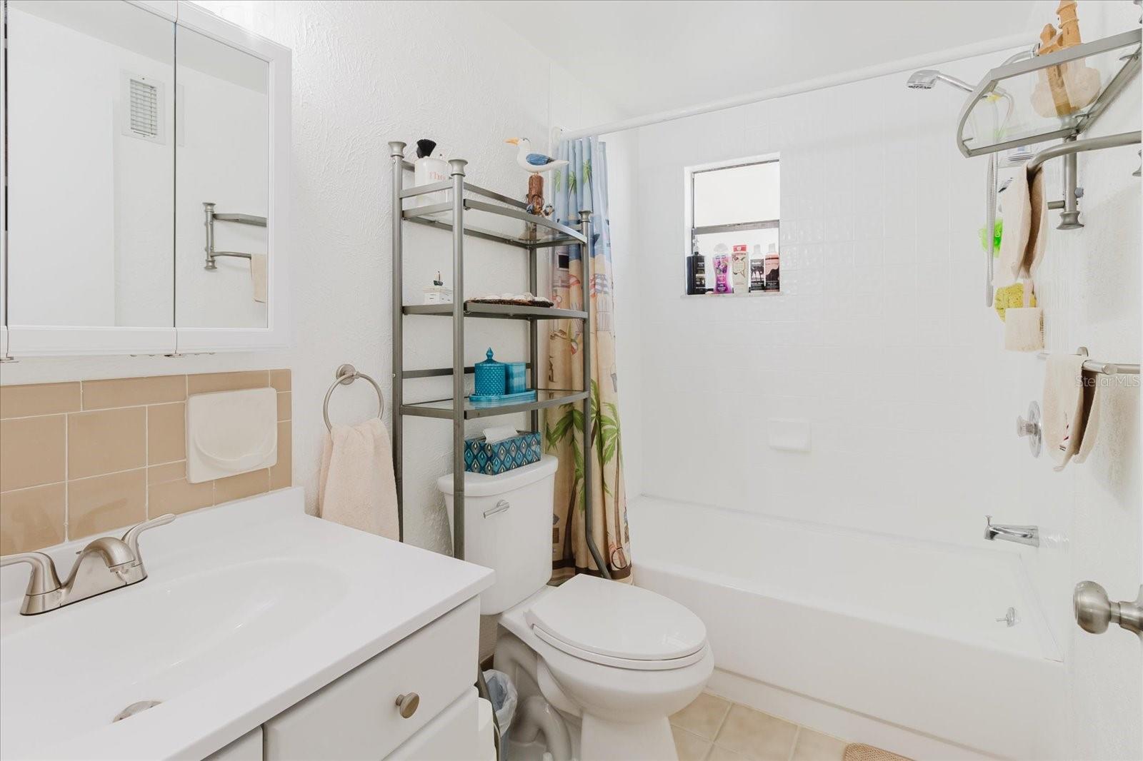 Image 34 of 57 For 6145 55th Avenue N