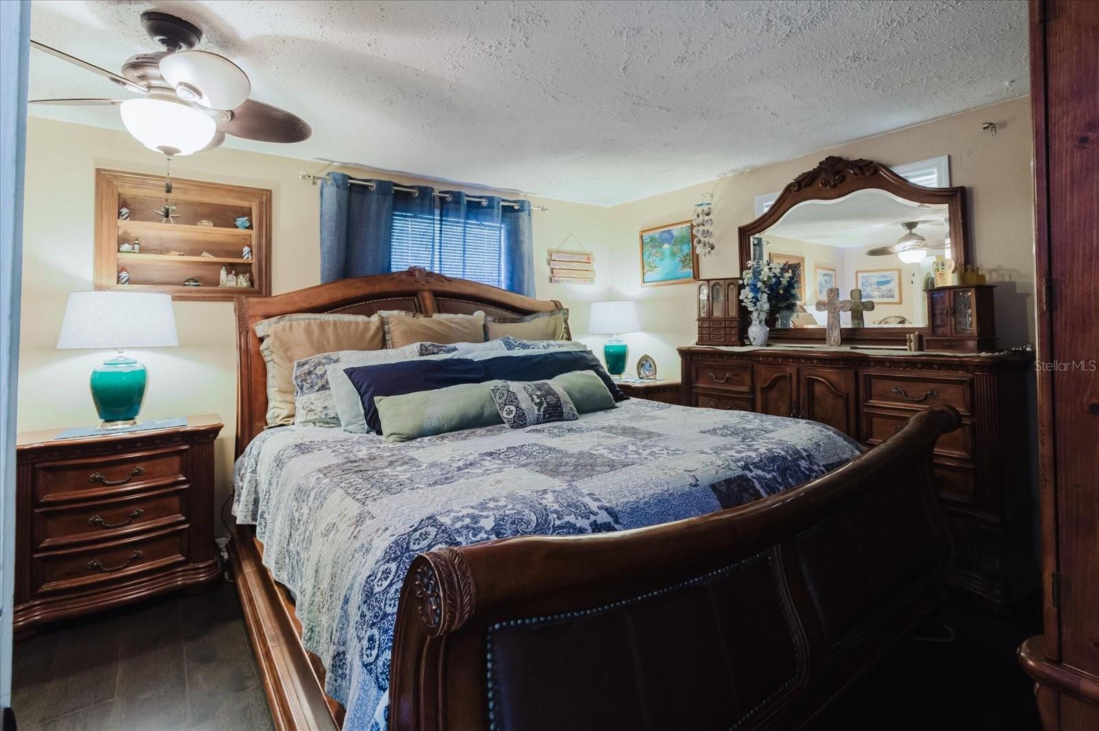 Image 37 of 57 For 6145 55th Avenue N