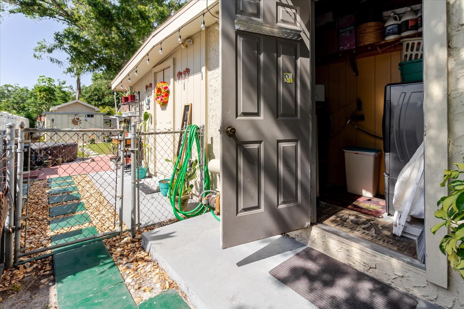 Image 43 of 57 For 6145 55th Avenue N