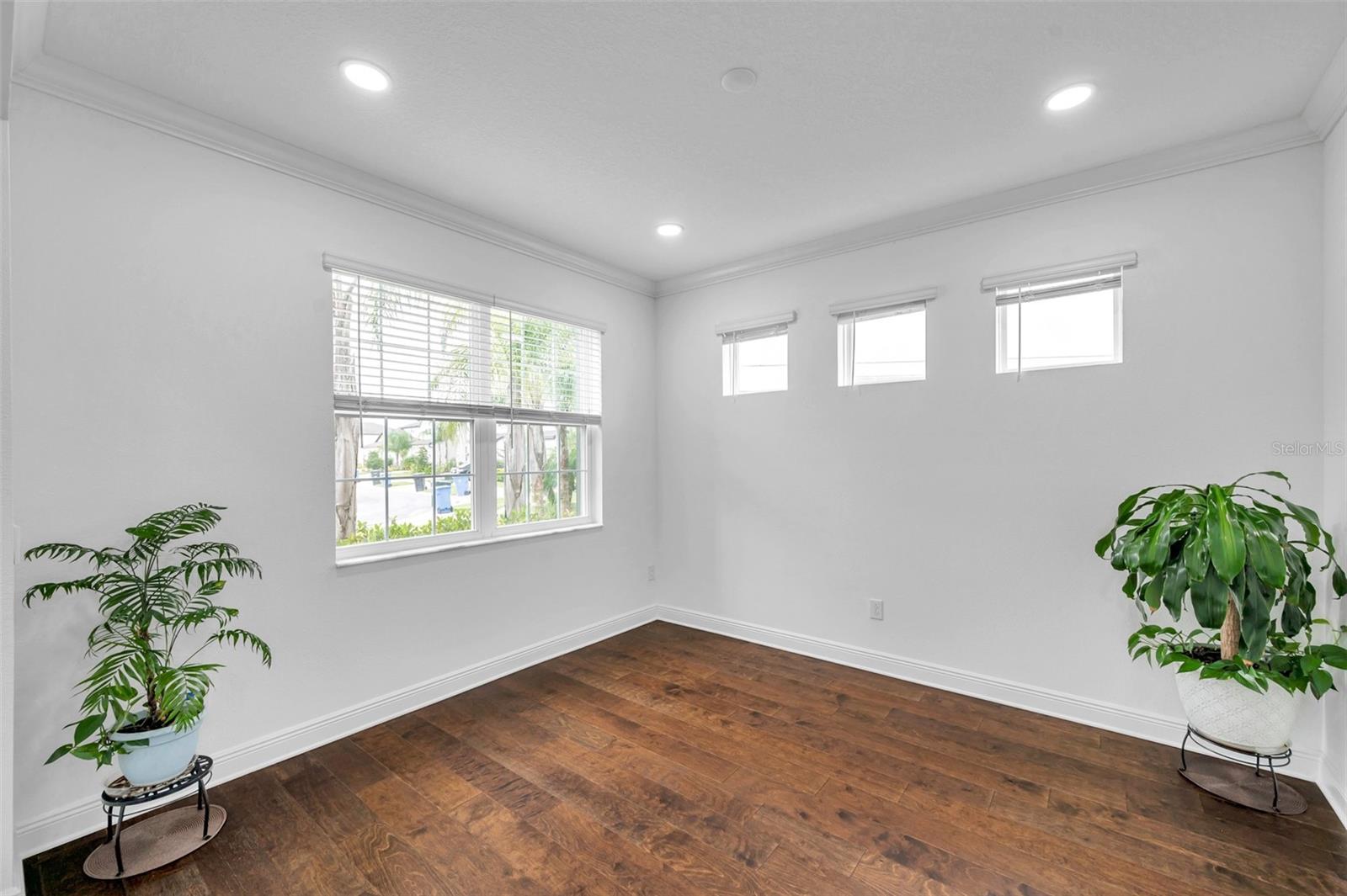 Image 13 of 57 For 10845 Sundrift Drive