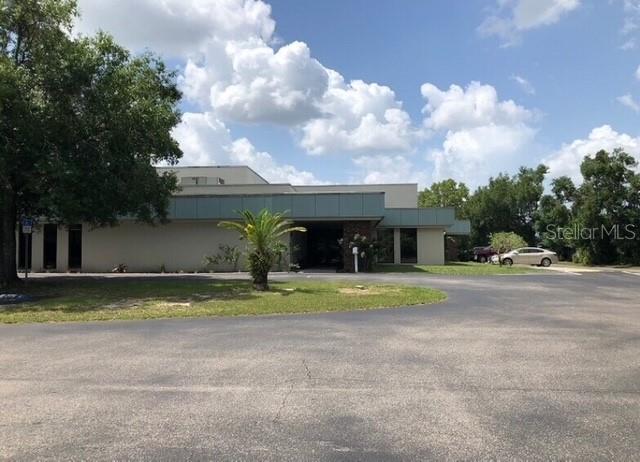 Image 4 of 24 For 2119 Grand Boulevard