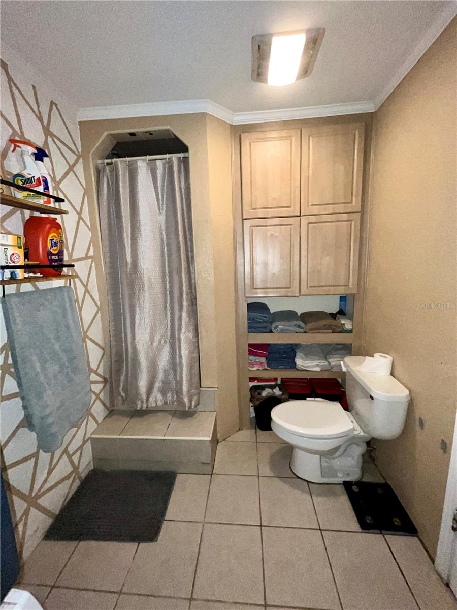Image 11 of 42 For 5299 35th Avenue N