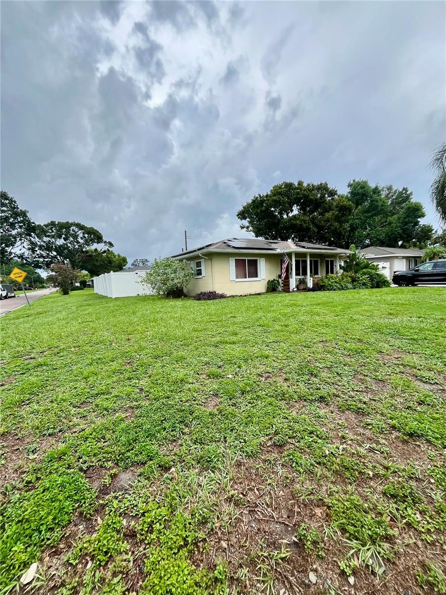 Image 2 of 42 For 5299 35th Avenue N