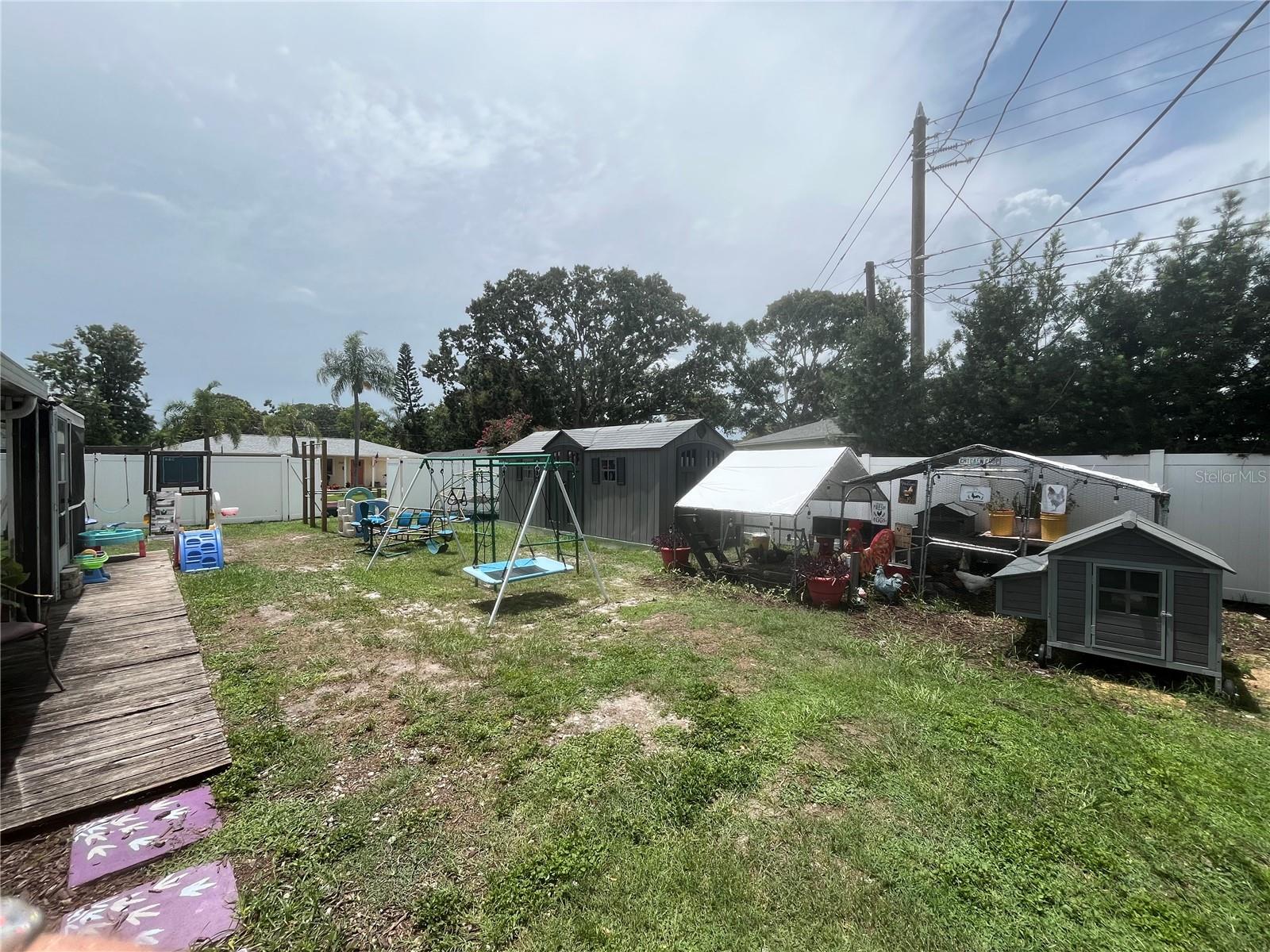 Image 37 of 42 For 5299 35th Avenue N
