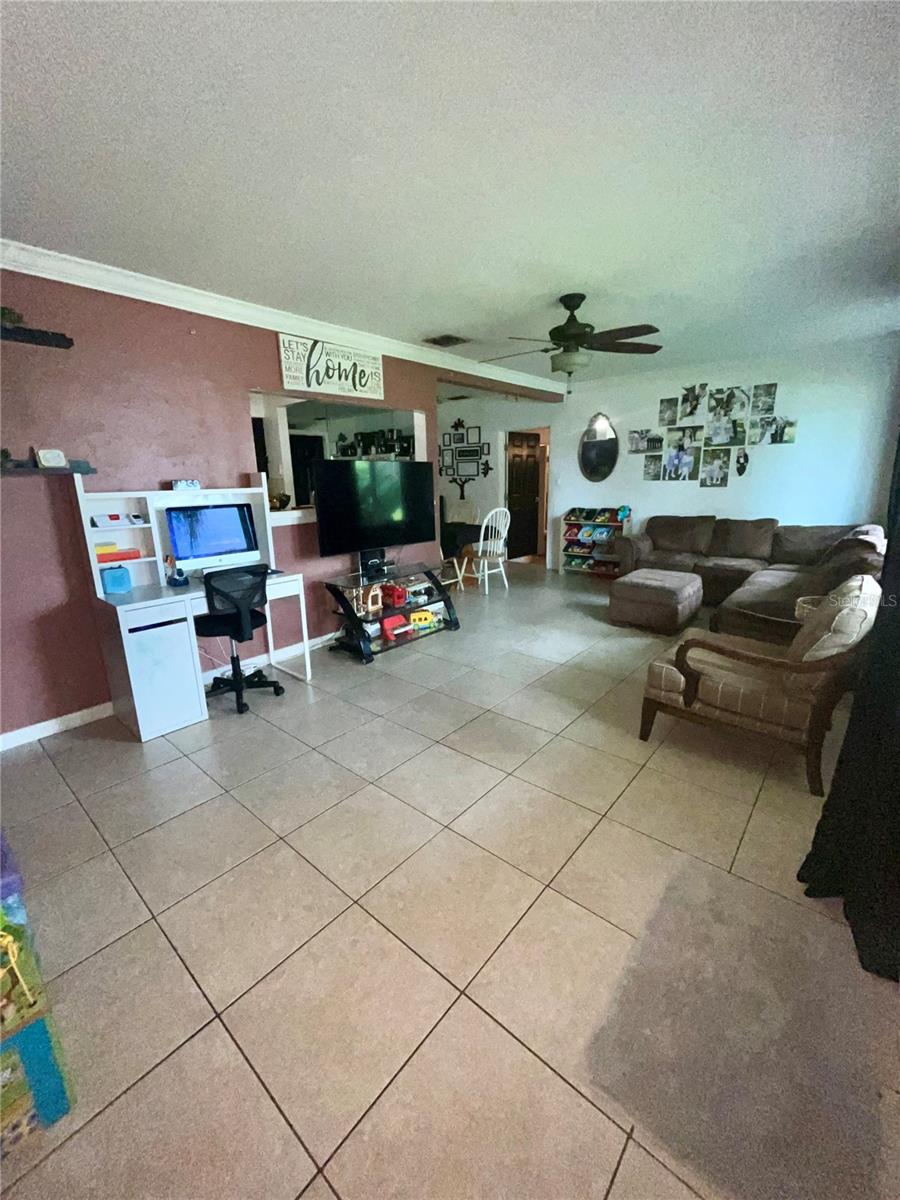 Image 5 of 42 For 5299 35th Avenue N