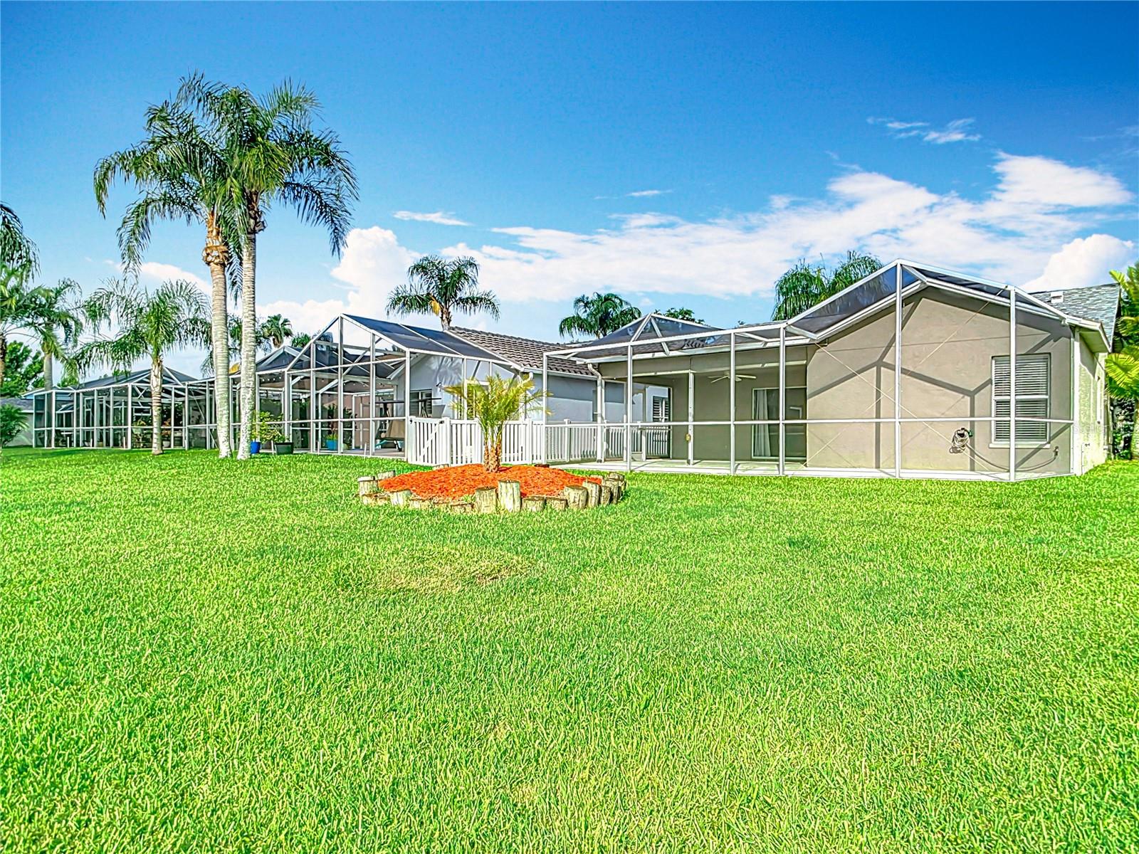 Image 52 of 56 For 12914 Royal George Avenue