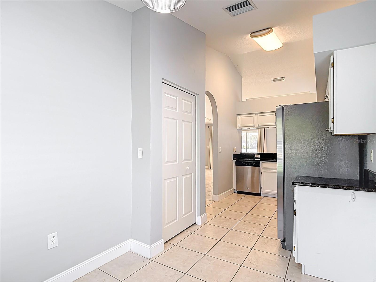 Image 9 of 56 For 12914 Royal George Avenue