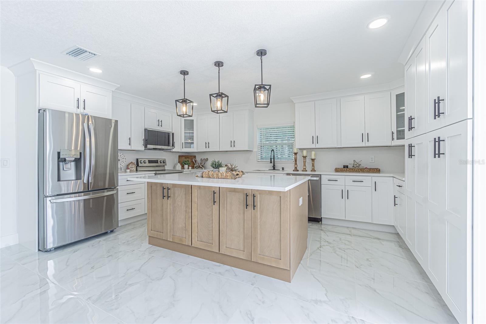 Image 12 of 44 For 7327 Egypt Lake Drive