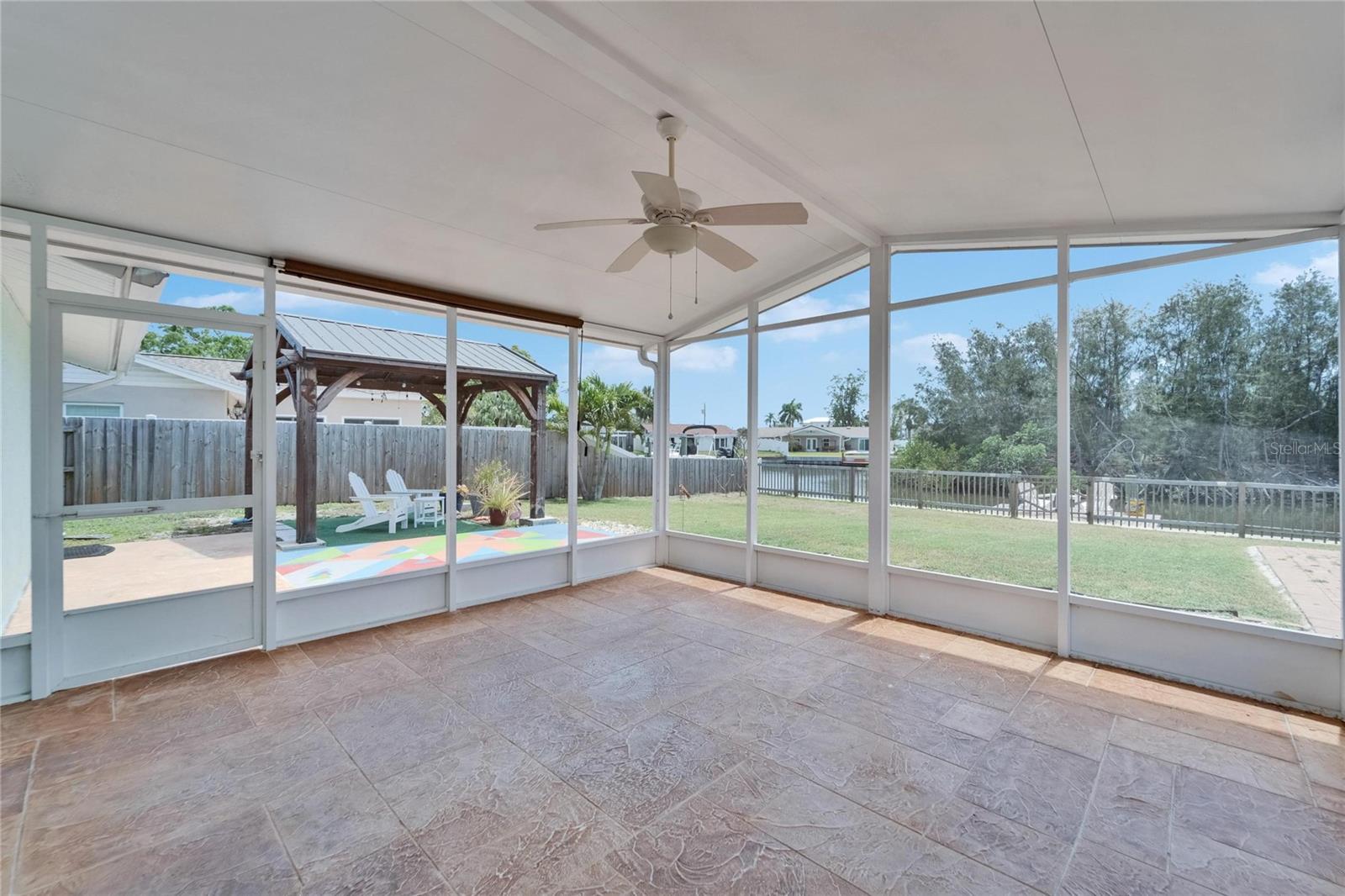 Image 18 of 20 For 8702 Driftwood Drive