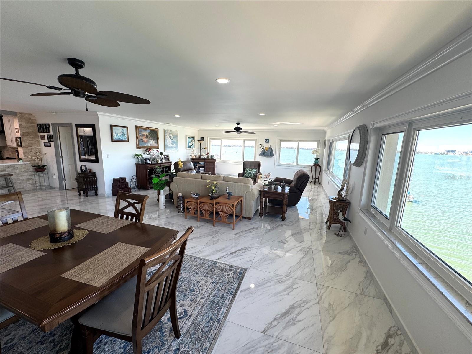 Image 4 of 42 For 100 Bluff View Drive 502c