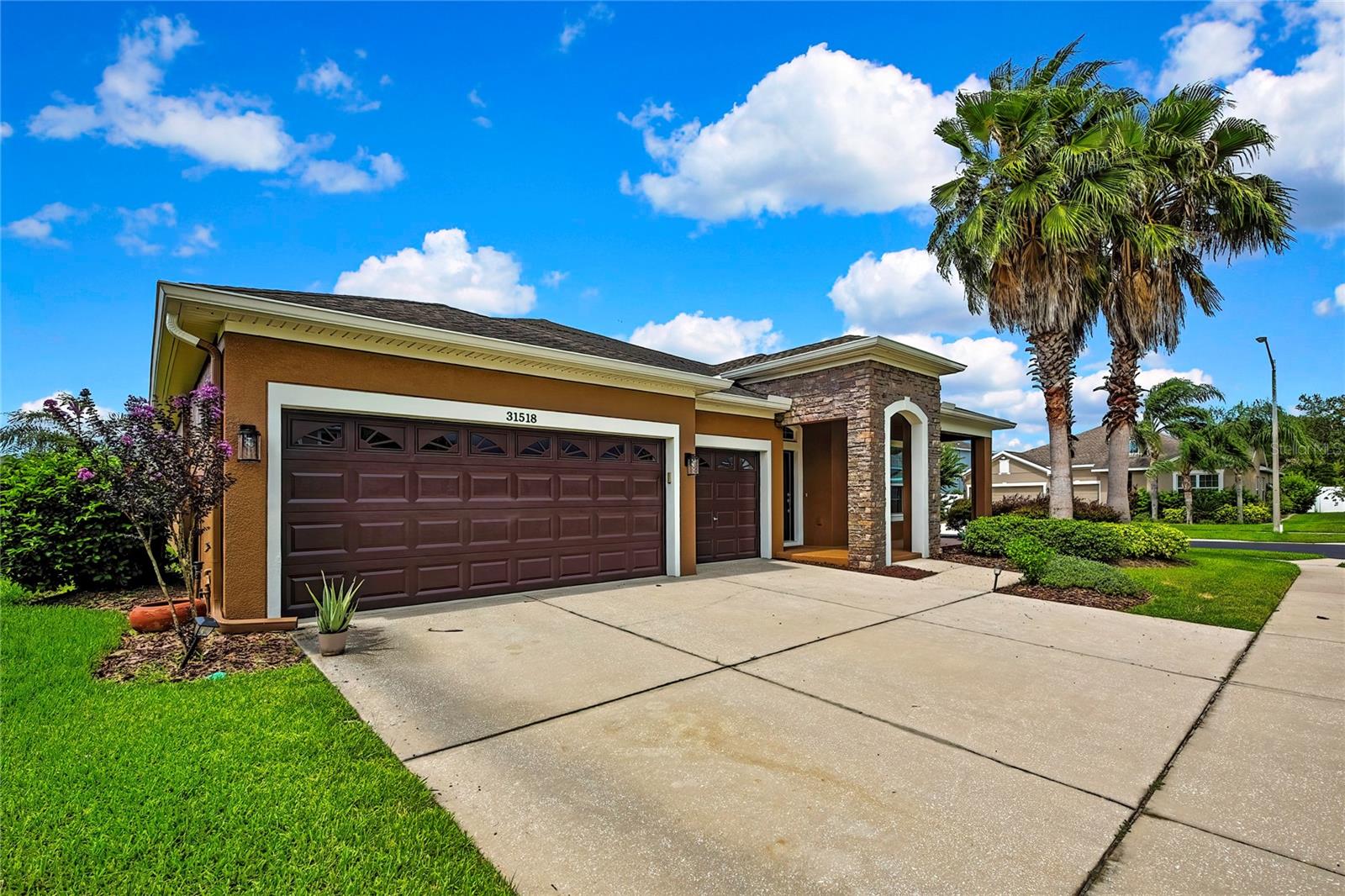 Image 2 of 50 For 31518 Bearded Oak Drive