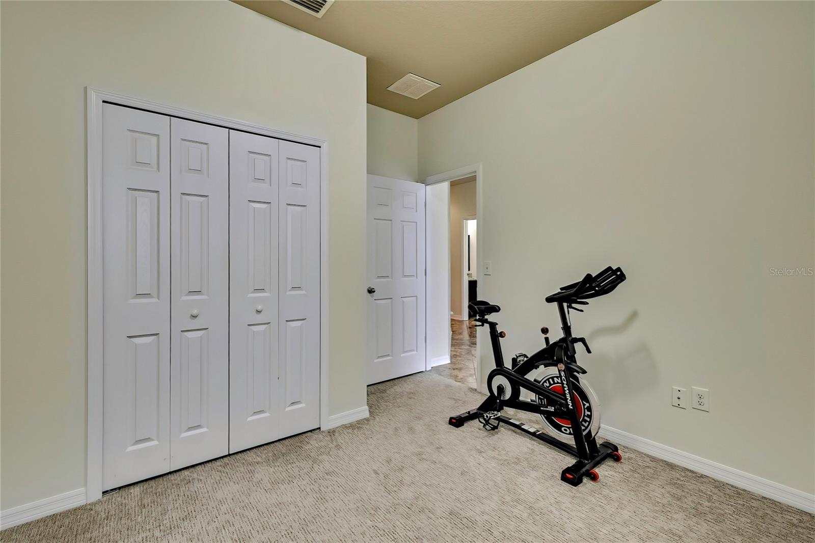 Image 31 of 50 For 31518 Bearded Oak Drive