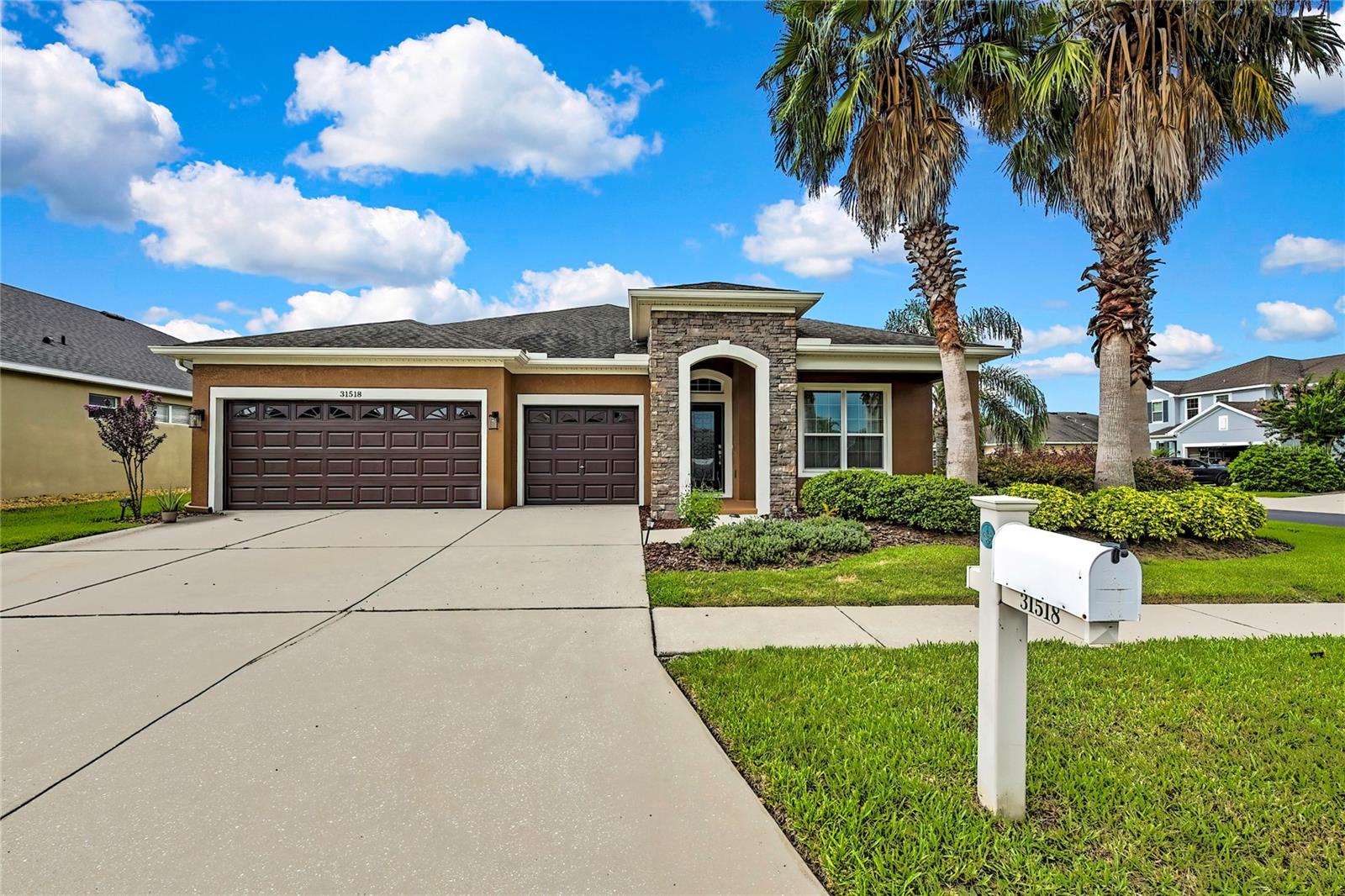 Image 48 of 50 For 31518 Bearded Oak Drive