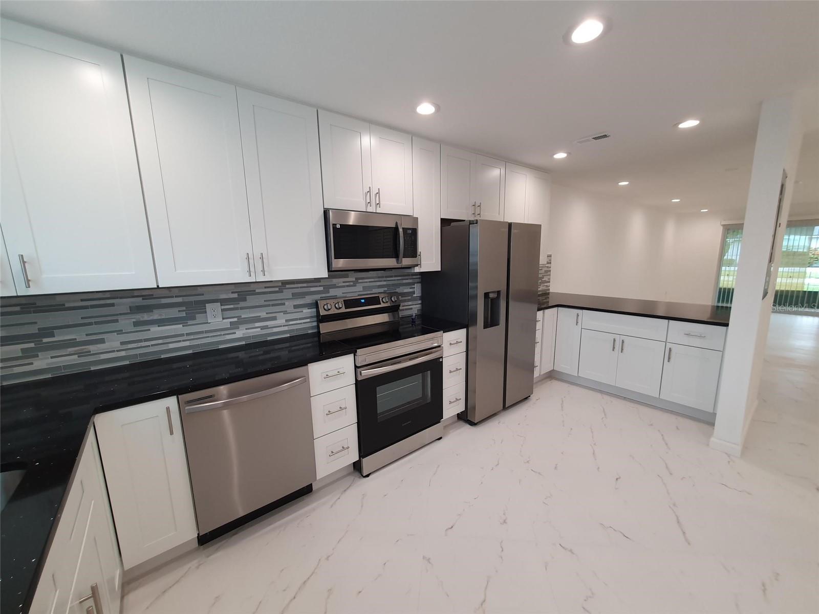 Image 2 of 11 For 1909 Orange Boulevard Way