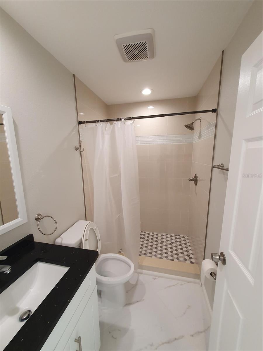 Image 6 of 11 For 1909 Orange Boulevard Way
