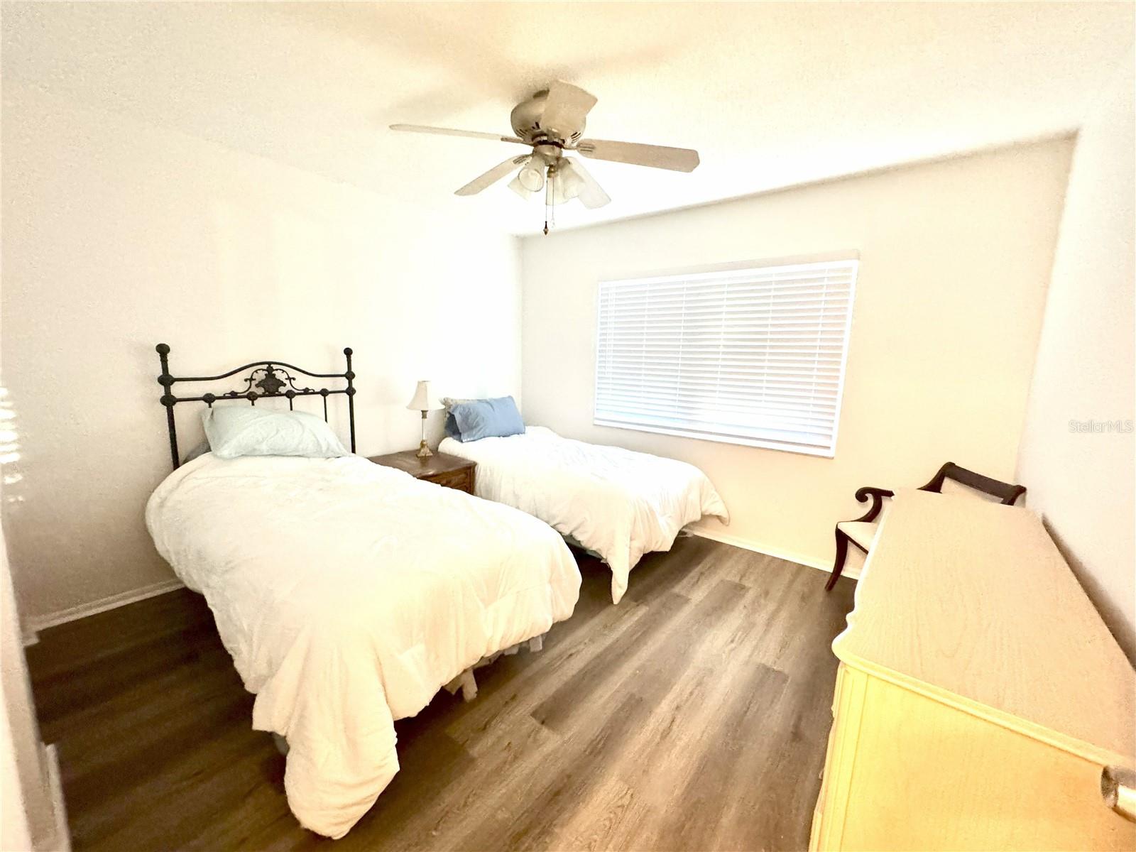 Image 12 of 24 For 11511 113th Street 33f