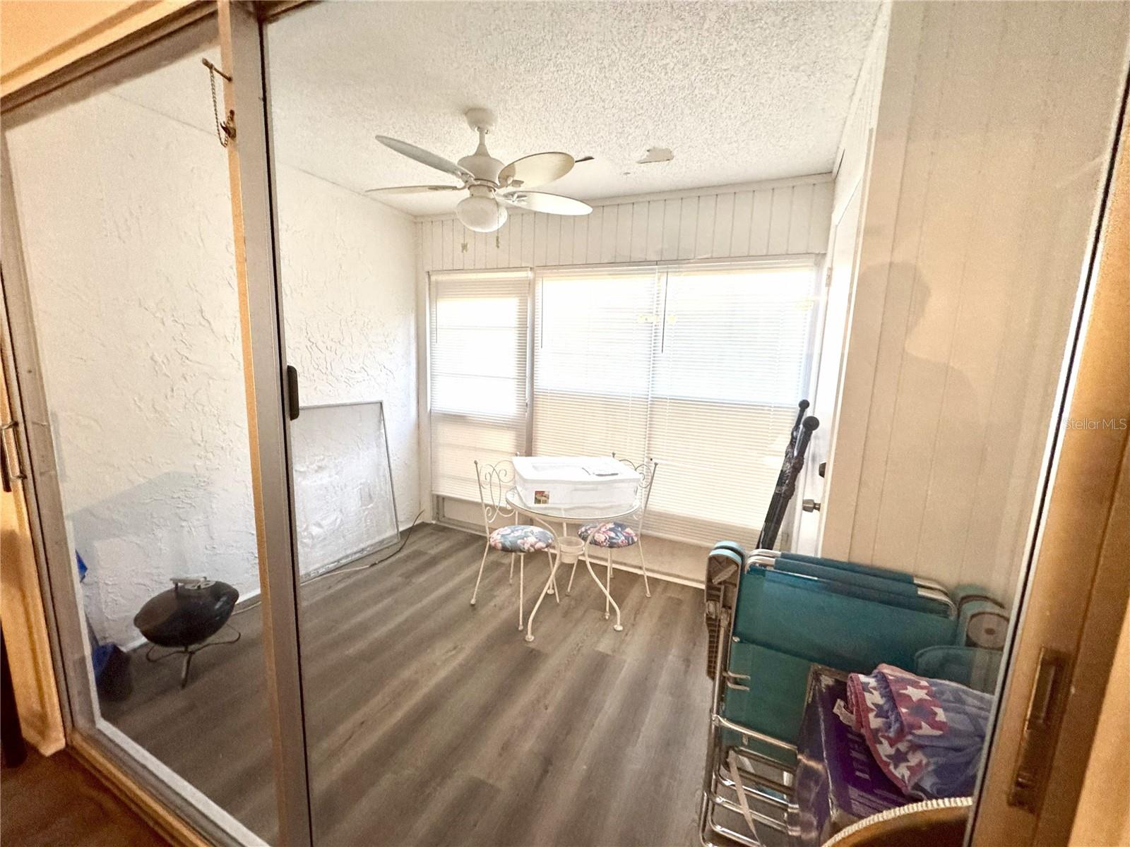 Image 15 of 24 For 11511 113th Street 33f