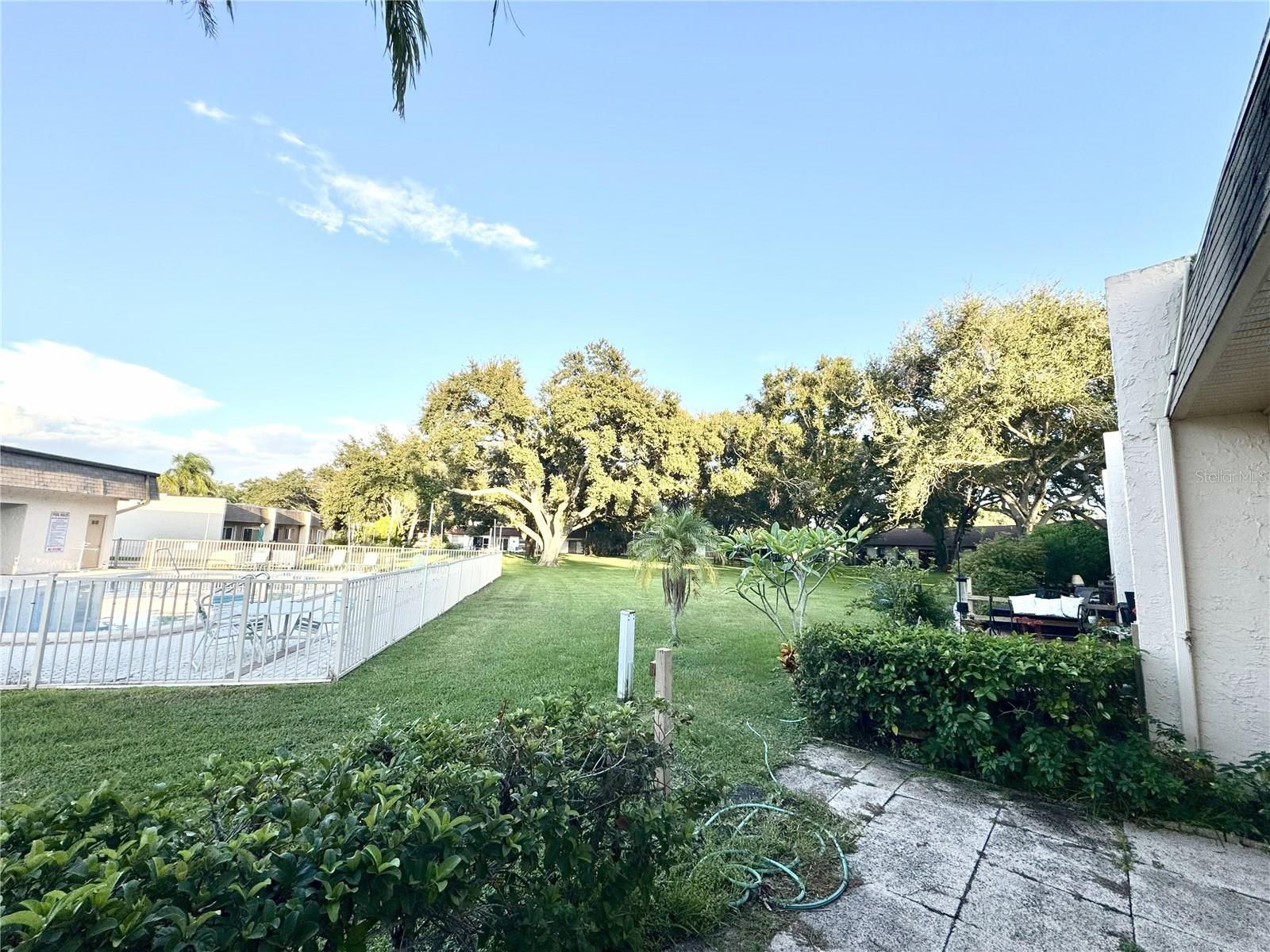 Image 17 of 24 For 11511 113th Street 33f