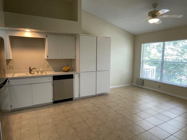 Image 28 of 43 For 2231 Utopian Drive E 307