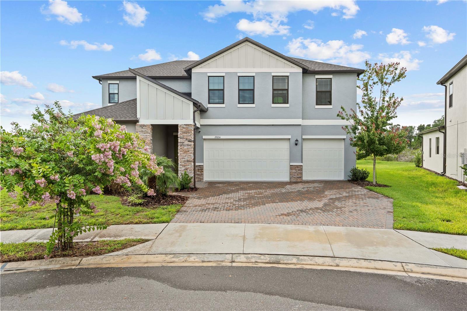 Details for 22034 Storybook Cabin Way, LAND O LAKES, FL 34637