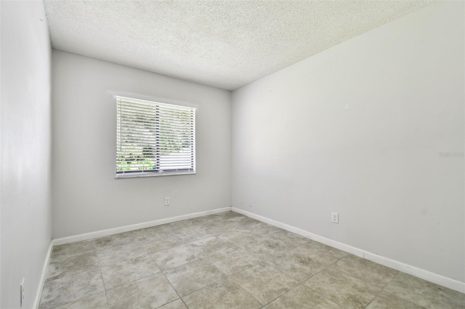 Image 13 of 44 For 12315 Hidden Brook Drive