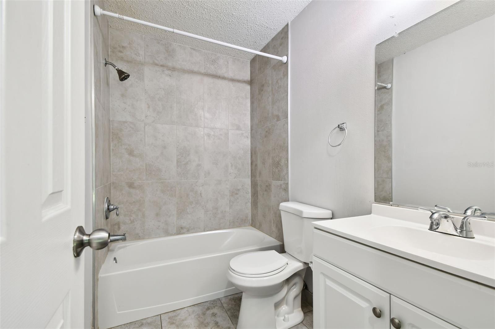 Image 18 of 44 For 12315 Hidden Brook Drive