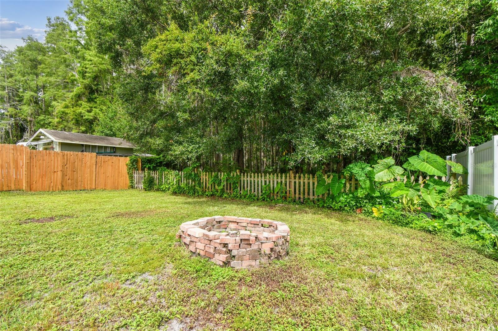 Image 32 of 44 For 12315 Hidden Brook Drive