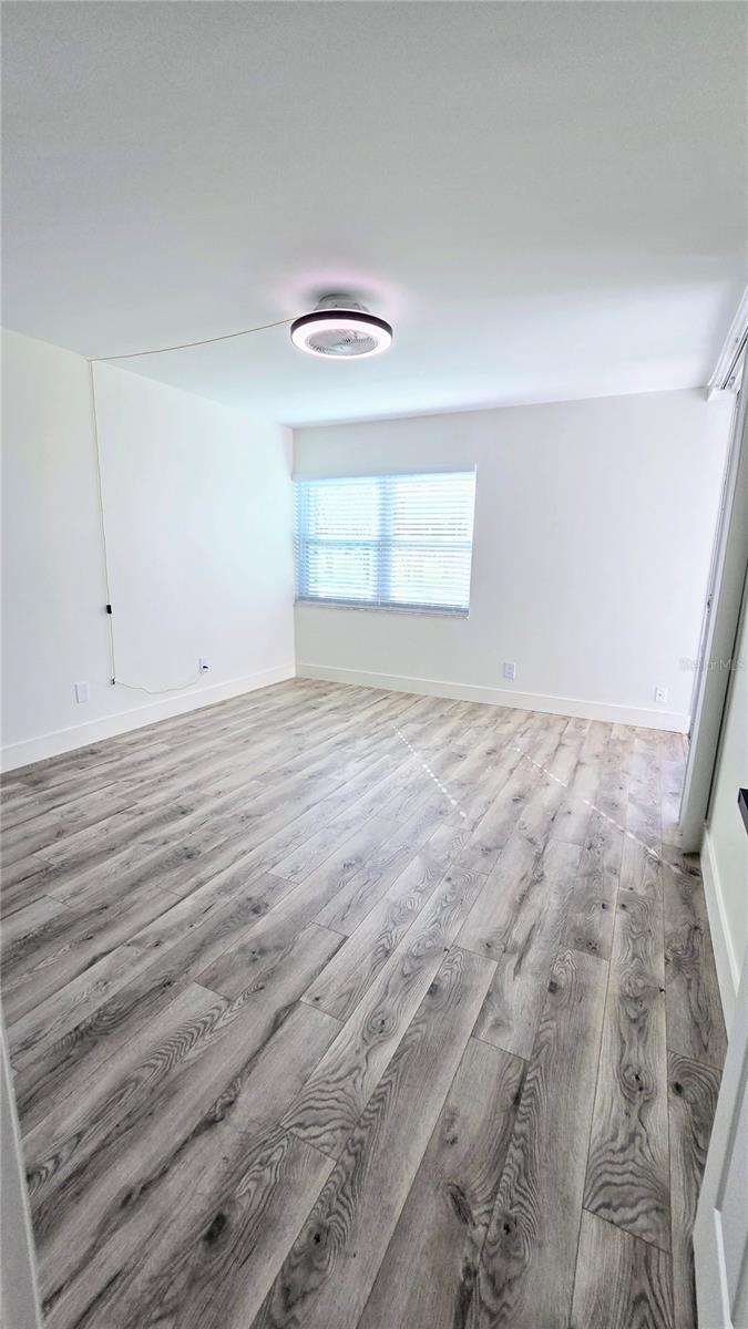 Image 13 of 26 For 12200 Vonn Road 2106