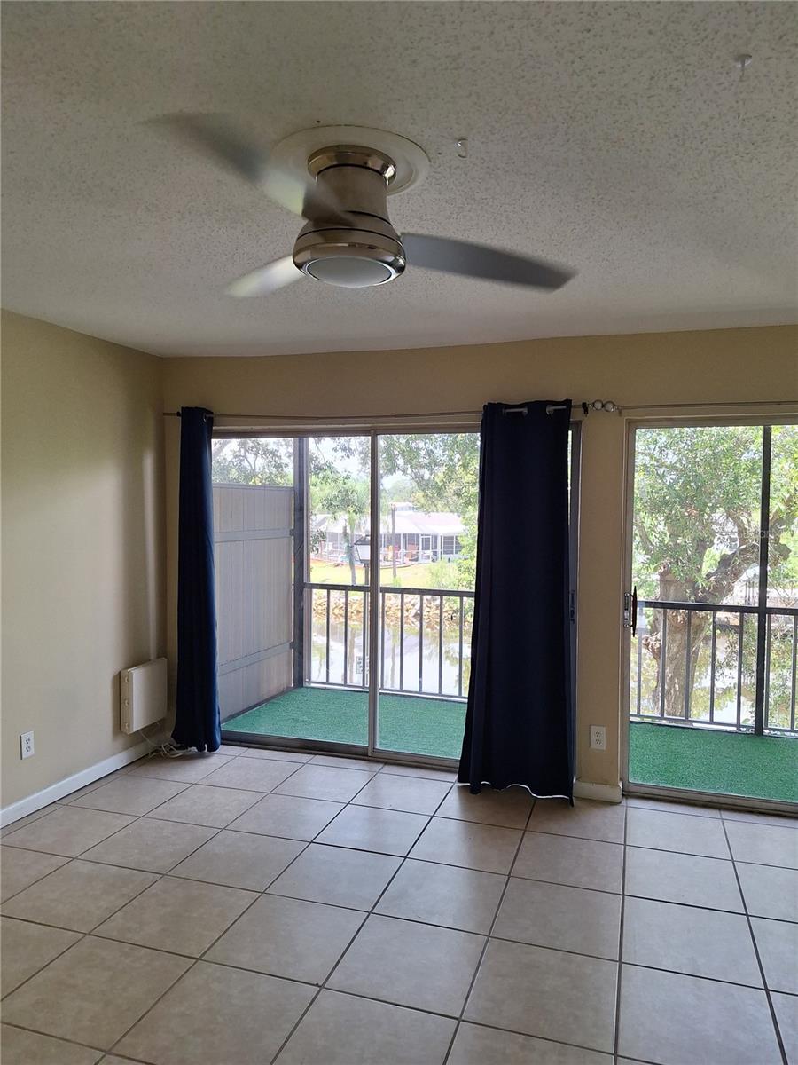 Image 7 of 19 For 9119 Tudor Drive E201