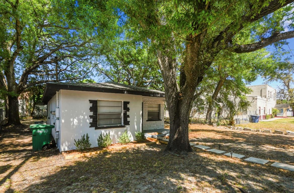 Image 15 of 27 For 2622 27th Avenue
