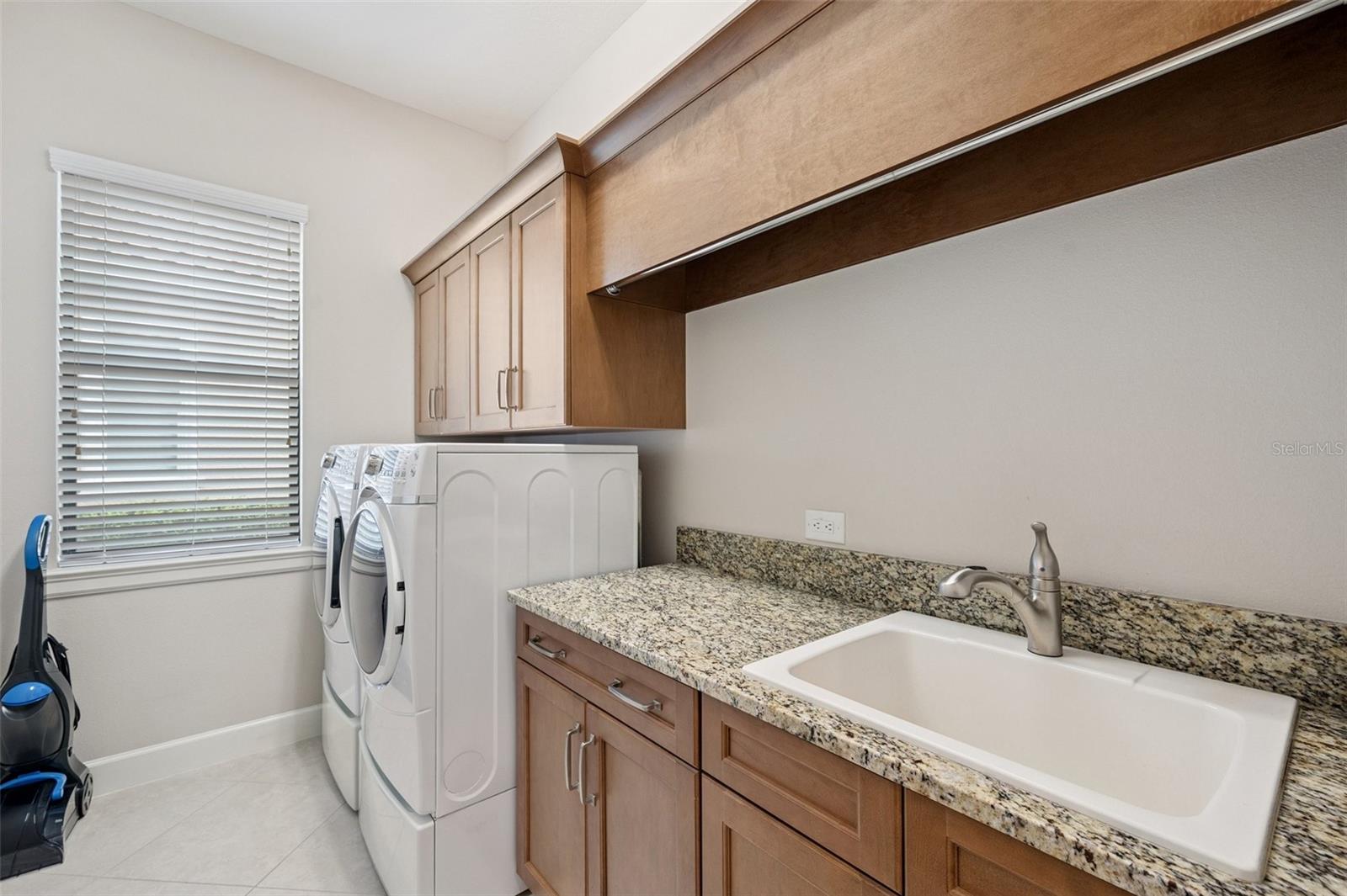 Image 26 of 61 For 1042 Tuscany Dr.