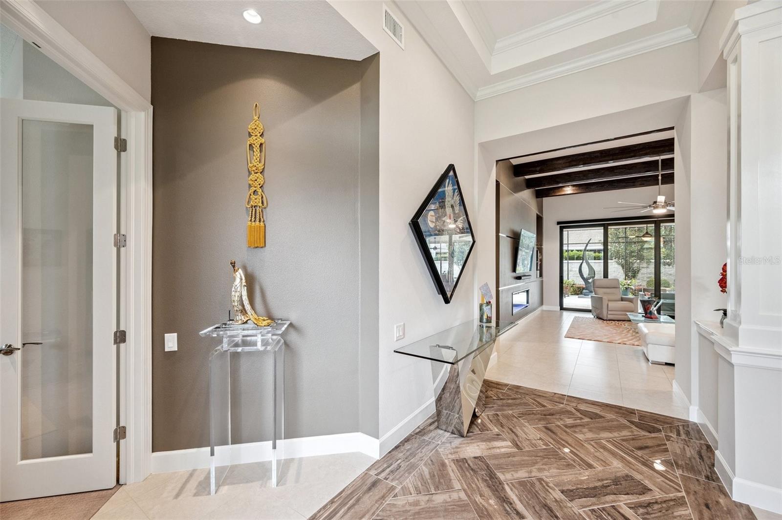 Image 7 of 61 For 1042 Tuscany Dr.