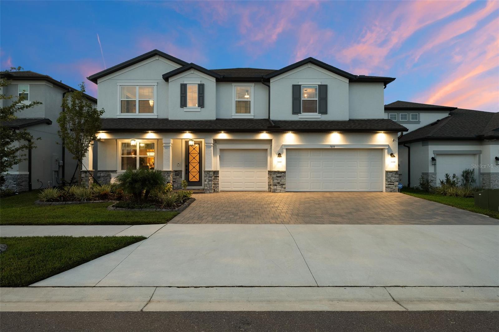 Image 11 of 86 For 7819 Notched Pine Bend