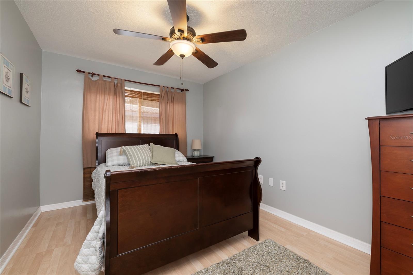 Image 20 of 41 For 1132 Gershwin Drive