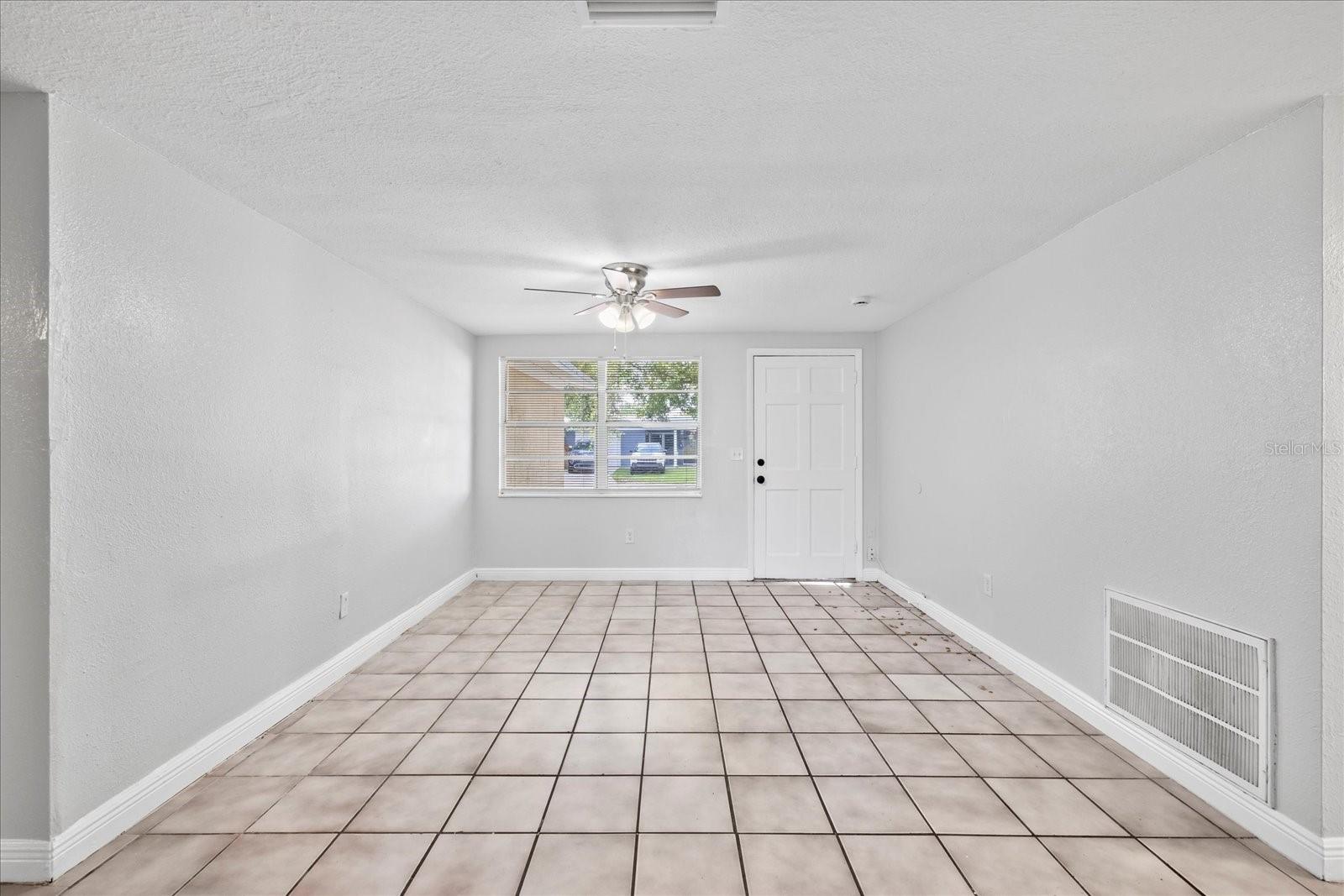 Image 18 of 31 For 3524 Hoover Drive